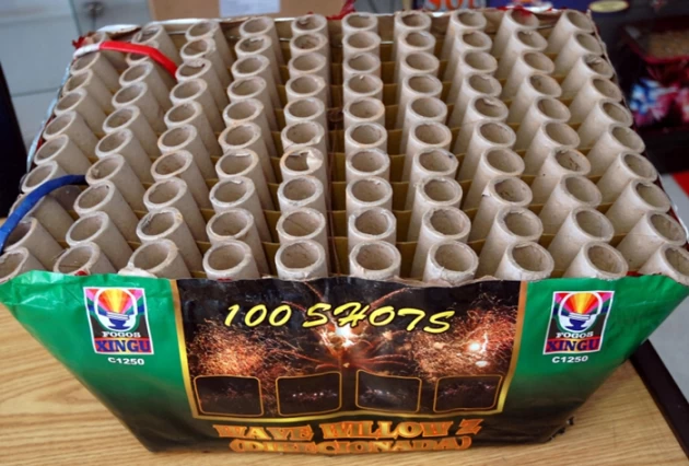 Bateria de Fogos de Artificio Silenciosos SOL PIPAS  Fogos de Artificio 